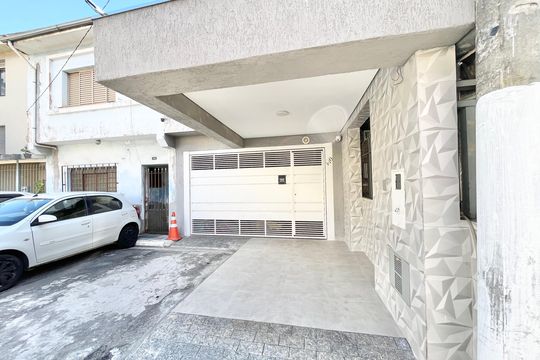 Fachada de casa à venda com 3 quartos, 120m² em Limão, São Paulo