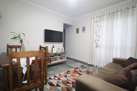 Sala de apartamento à venda com 3 quartos, 60m² em Vila Palmares, Santo André