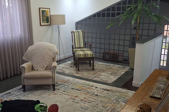 Sala de Intima de casa de condomínio à venda com 4 quartos, 435m² em Morada dos Pinheiros (aldeia da Serra), Barueri