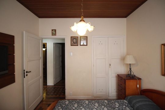 Quarto 1 de apartamento para alugar com 2 quartos, 150m² em Higienópolis, Porto Alegre