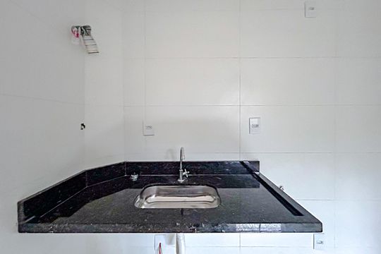 Cozinha e Área de Serviço de apartamento para alugar com 2 quartos, 40m² em Vila Carrão, São Paulo