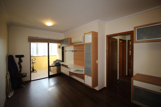 Sala de apartamento para alugar com 3 quartos, 86m² em Petrópolis, Porto Alegre