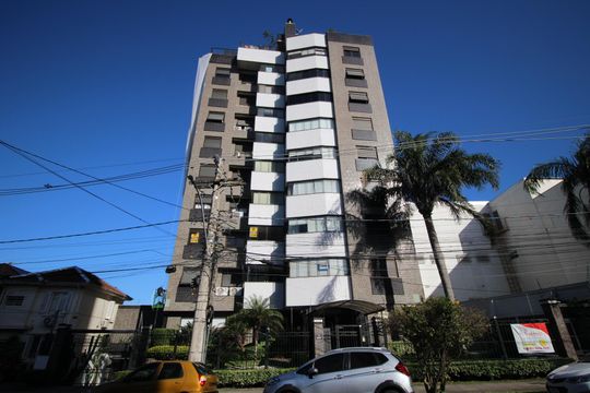 Fachada de apartamento para alugar com 3 quartos, 86m² em Petrópolis, Porto Alegre