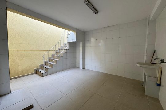 Área de Serviço de casa à venda com 3 quartos, 214m² em Umuarama, Osasco