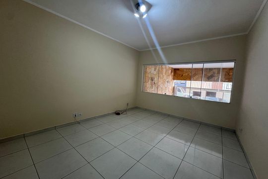 Sala de casa à venda com 3 quartos, 214m² em Umuarama, Osasco