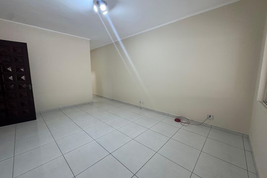 Sala de casa à venda com 3 quartos, 214m² em Umuarama, Osasco