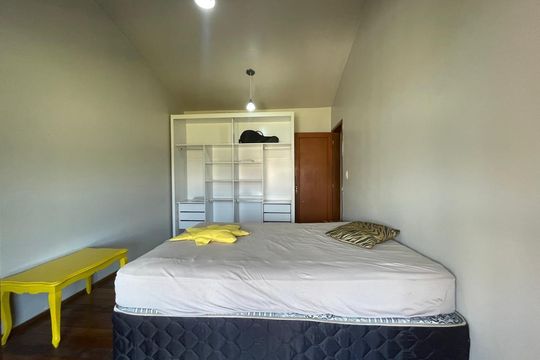 Casa à venda com 5 quartos, 250m² em Jardim Mauá, Novo Hamburgo