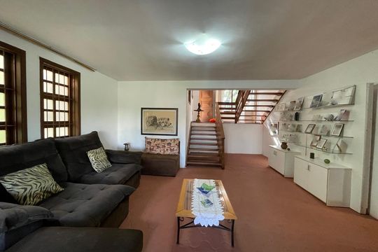Casa à venda com 5 quartos, 250m² em Jardim Mauá, Novo Hamburgo