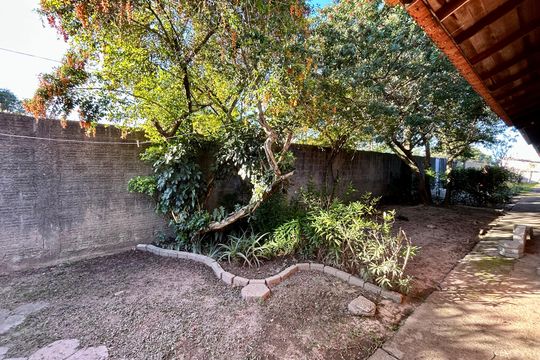 Varanda de apartamento para alugar com 2 quartos, 36m² em São João do Rio Vermelho, Florianópolis