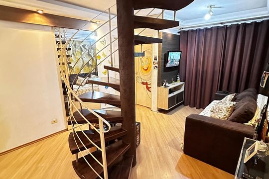 Apartamento à venda com 3 quartos, 105m² em Jardim Santa Teresinha, São Paulo