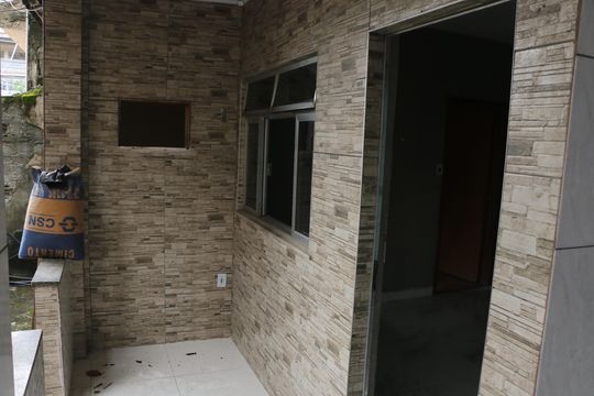 varanda de casa para alugar com 2 quartos, 104m² em Jardim Iguaçu, Nova Iguaçu