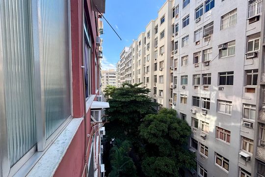 Quarto - vista de apartamento para alugar com 1 quarto, 33m² em Copacabana, Rio de Janeiro