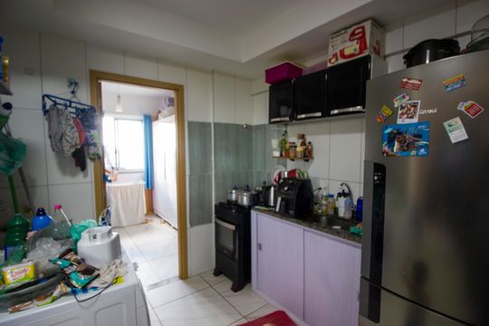 Cozinha de apartamento à venda com 2 quartos, 48m² em Qnn 11, Brasília
