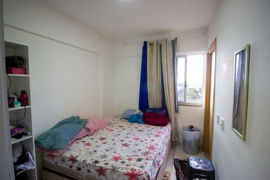 Quarto de apartamento à venda com 2 quartos, 48m² em Qnn 11, Brasília
