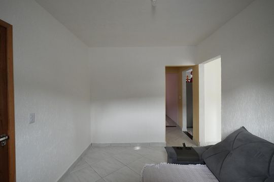 Casa à venda com 3 quartos, 270m² em Vila Linda, Santo André