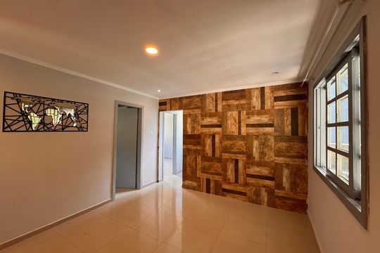 Quarto 1 de casa de condomínio para alugar com 2 quartos, 100m² em Vargem Pequena, Rio de Janeiro