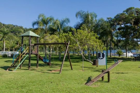 Área comum de casa de condomínio para alugar com 2 quartos, 169m² em Lagoa da Conceição, Florianópolis