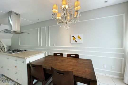 Cozinha de casa de condomínio para alugar com 2 quartos, 169m² em Lagoa da Conceição, Florianópolis