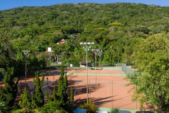 Vista de casa de condomínio para alugar com 2 quartos, 169m² em Lagoa da Conceição, Florianópolis