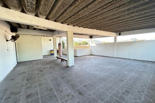 Terraço de casa à venda com 4 quartos, 237m² em Campinho, Rio de Janeiro