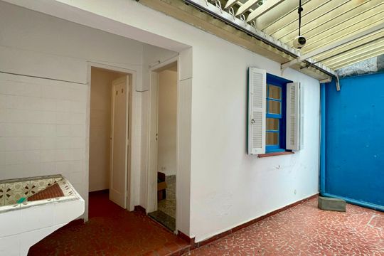 Quintal de casa à venda com 3 quartos, 137m² em Pinheiros, São Paulo