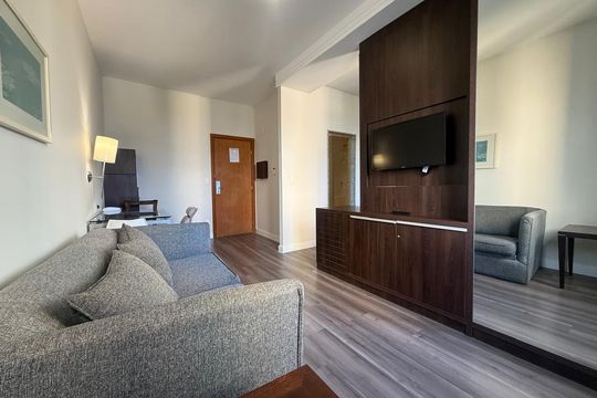 Sala de apartamento à venda com 1 quarto, 33m² em Vila da Serra, Nova Lima