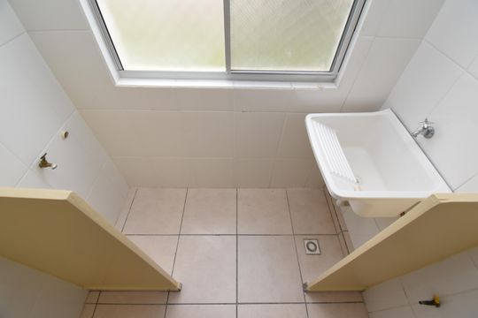 Área de Serviço de apartamento à venda com 2 quartos, 40m² em Santa Cândida, Curitiba
