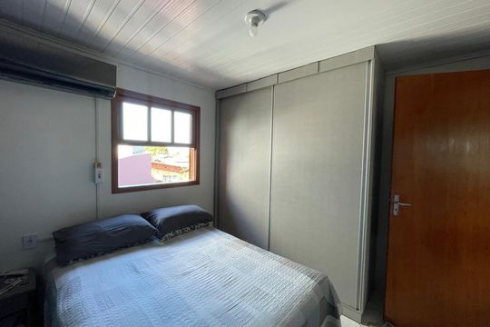 Casa à venda com 2 quartos, 180m² em Santo Afonso, Novo Hamburgo