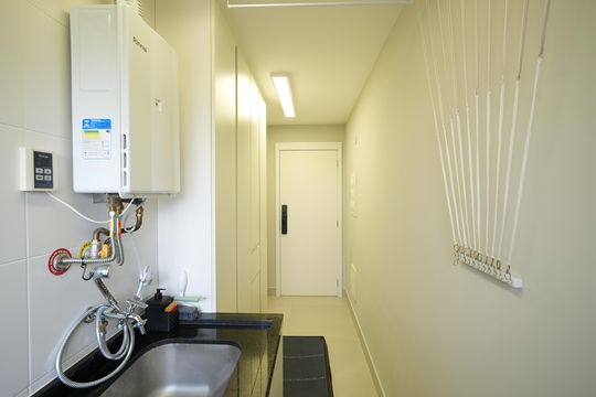Área de Serviço de apartamento à venda com 3 quartos, 165m² em Vila Gilda, Santo André