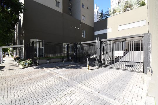 Fachada de apartamento à venda com 3 quartos, 90m² em Boa Vista, Curitiba