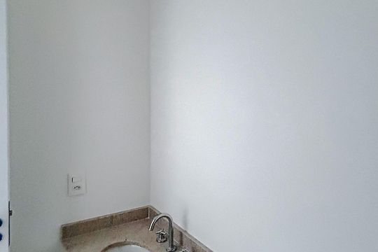 Banheiro de kitnet/studio à venda com 1 quarto, 28m² em Vila Matilde, São Paulo