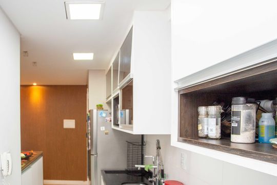 Área de Serviço de apartamento para alugar com 2 quartos, 69m² em Conceição, Diadema