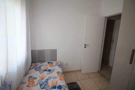 Quarto 2 de casa à venda com 3 quartos, 360m² em Diamante, Belo Horizonte