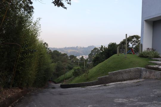 Quintal de casa à venda com 3 quartos, 2967m² em Parque Vila Rica, Barueri