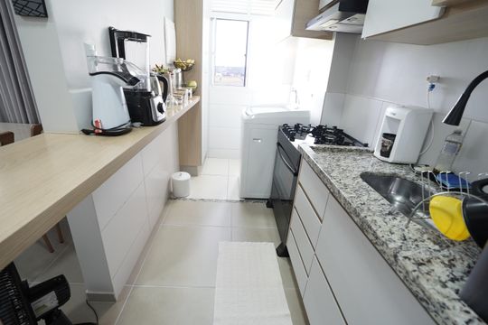 Apartamento à venda com 2 quartos, 57m² em Parque Oeste Industrial, Goiânia