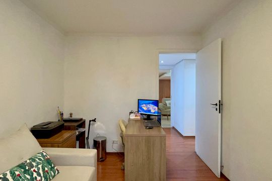 Quarto 2 de apartamento para alugar com 3 quartos, 140m² em Pinheiros, São Paulo