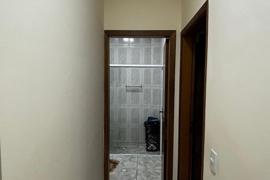 Corredor de apartamento à venda com 1 quarto, 53m² em Centro, Santo André