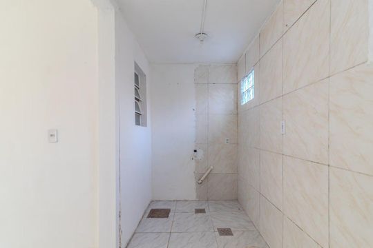 Cozinha de casa de condomínio à venda com 2 quartos, 54m² em Tristeza, Porto Alegre