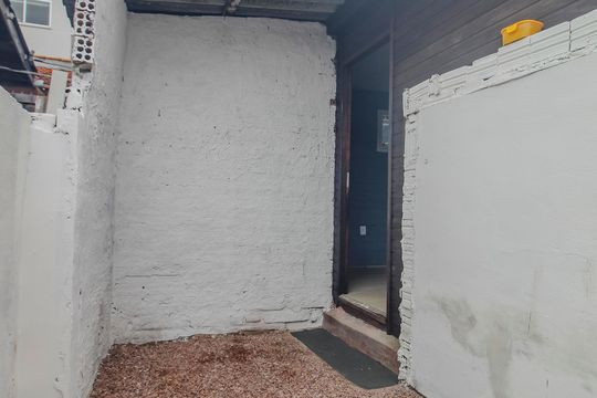 Quintal de casa para alugar com 2 quartos, 179m² em São José, Porto Alegre