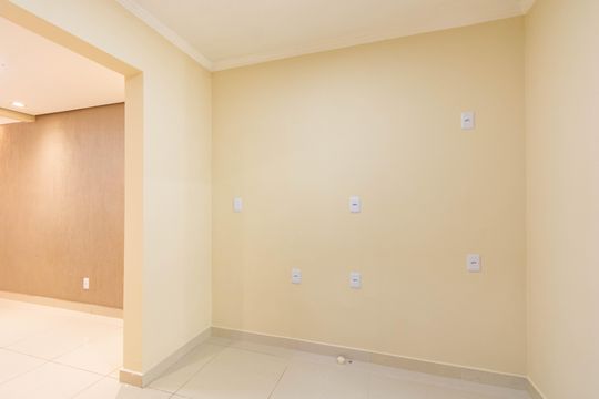 Casa de Condomínio à venda com 2 quartos, 70m² em Fátima, Canoas