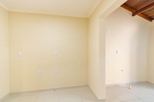 Casa de Condomínio à venda com 2 quartos, 70m² em Fátima, Canoas