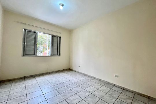 Quarto 1 de casa para alugar com 2 quartos, 80m² em Vila da Saúde, São Paulo