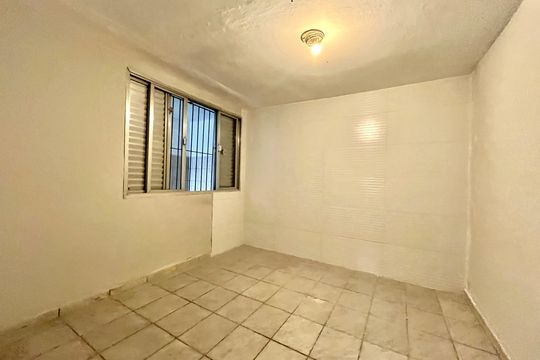 Quarto 2 de casa para alugar com 2 quartos, 80m² em Vila da Saúde, São Paulo