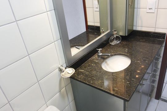 Casa de Condomínio para alugar com 2 quartos, 78m² em Ogiva, Cabo Frio