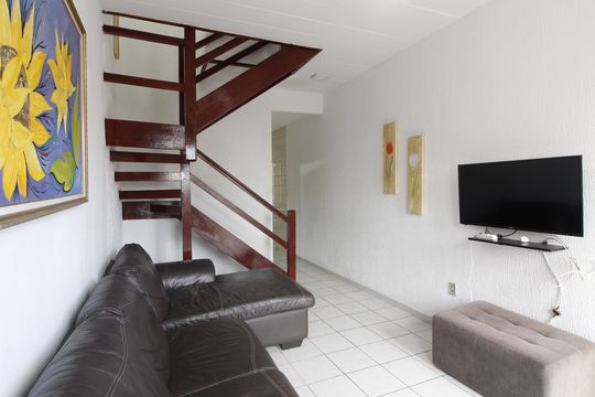 Casa de Condomínio para alugar com 2 quartos, 78m² em Ogiva, Cabo Frio