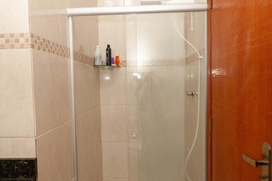 Casa para alugar com 3 quartos, 240m² em Eldorado, Contagem