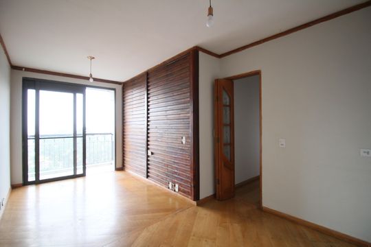 Apartamento à venda com 2 quartos, 64m² em Chacara Nossa Senhora do Bom Conselho, São Paulo