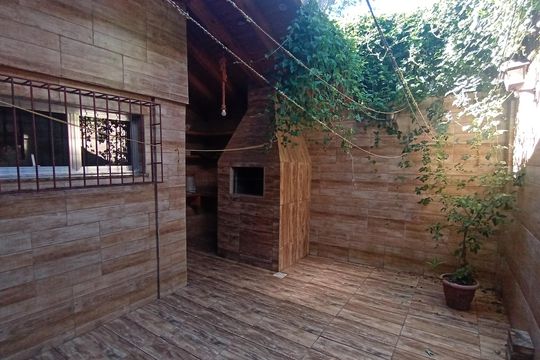 Área externa de casa de condomínio à venda com 3 quartos, 100m² em Espírito Santo, Porto Alegre