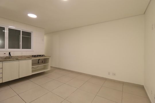 Sala / Cozinha de apartamento à venda com 2 quartos, 63m² em Vila Pires, Santo André