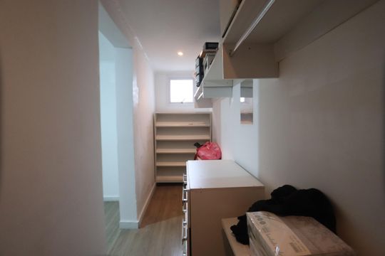 Closet da Suíte 1 de casa à venda com 5 quartos, 170m² em Jardim Tiete, São Paulo